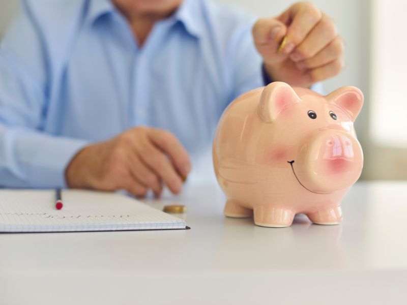Uittree-Annuïteite (UA): Wat is dit in vergelyking met ‘n pensioenfonds?